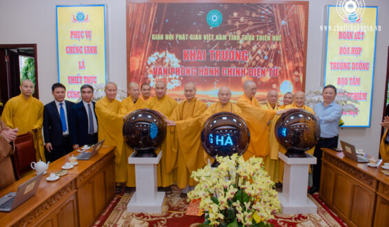 Khánh thành Văn phòng hành chính điện tử Phật giáo tỉnh Thừa Thiên Huế