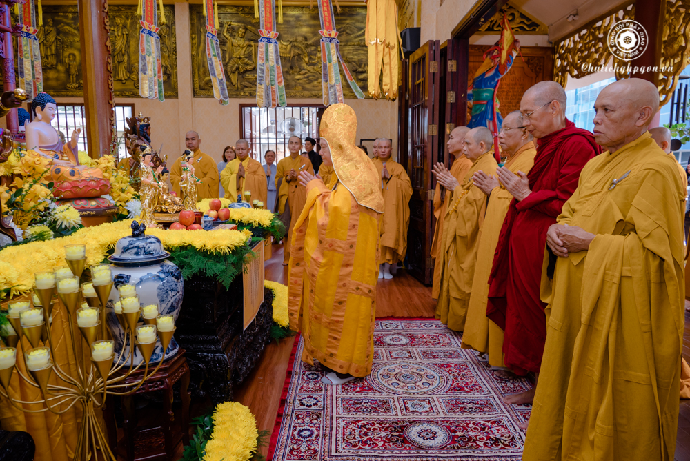 Khai đàn Pháp hội Dược Sư Thất Châu tại chùa Minh Đạo