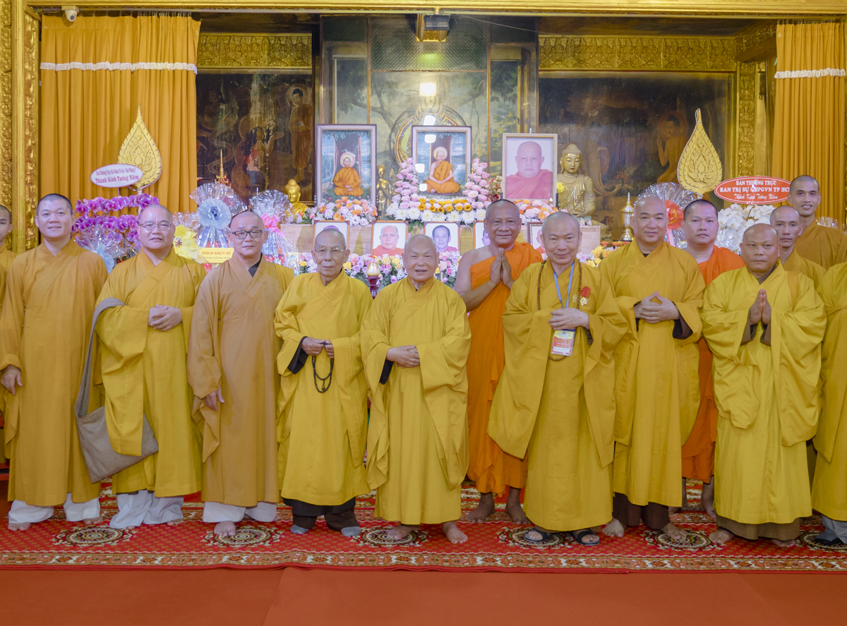 Hòa thượng Chủ tịch thăm Trường hạ chùa Candaransi, tưởng niệm cố Hòa thượng Oul Srey