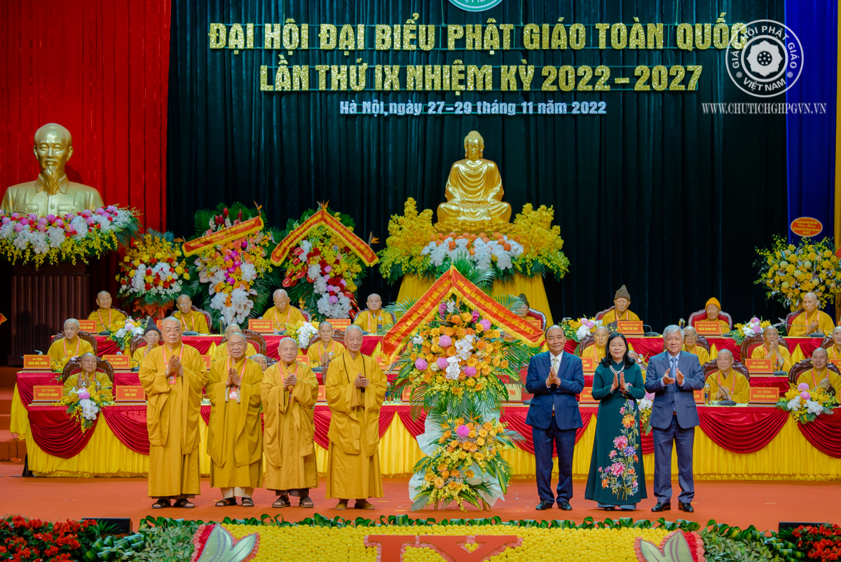 Nhìn lại chặng đường 42 năm hình thành và phát triển Giáo hội Phật giáo Việt Nam