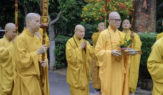 Trưởng lão Hòa thượng Thích Thiện Nhơn giáo giới hành giả an cư tại chùa Long Phước Thọ