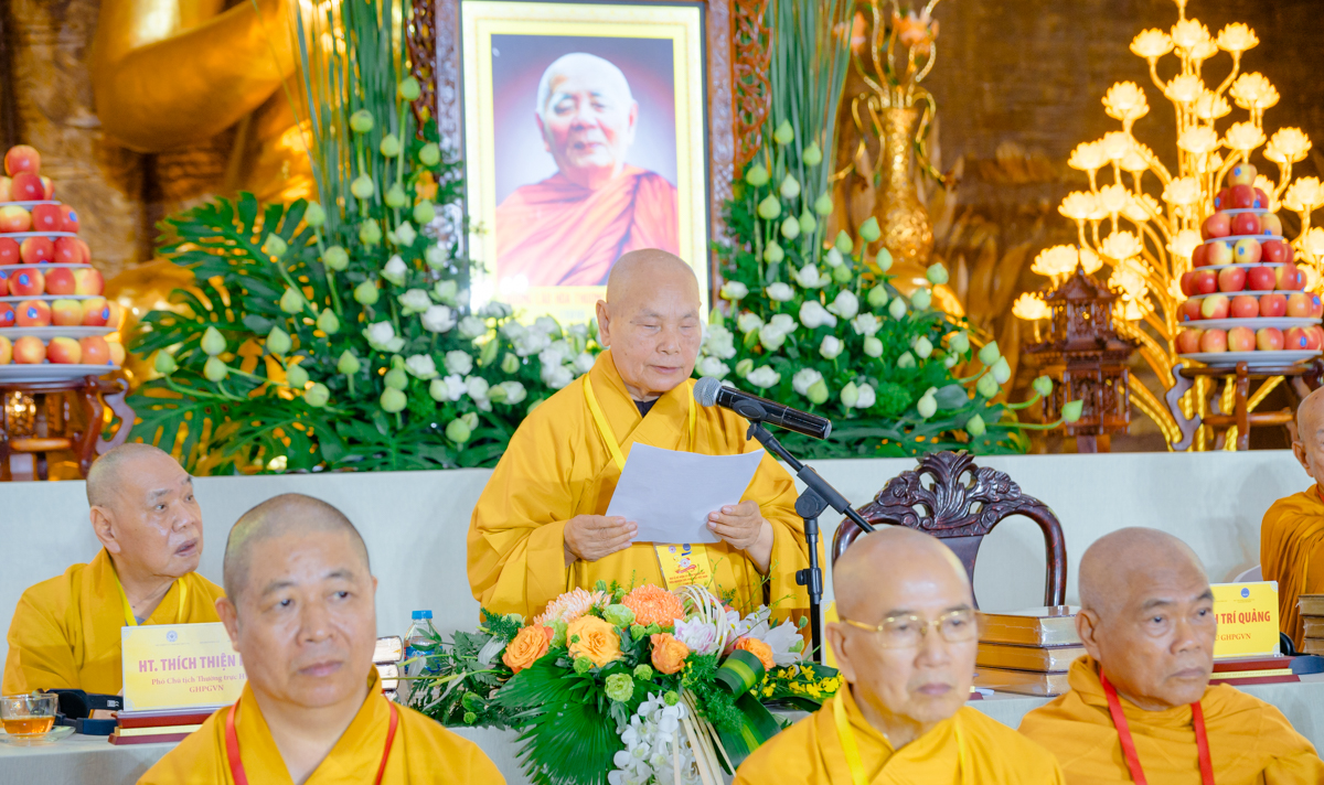 Trưởng lão HT.Thích Minh Châu vị cao Tăng tiên phong về giáo dục, dịch giả, ngoại giao và lãnh đạo Phật giáo