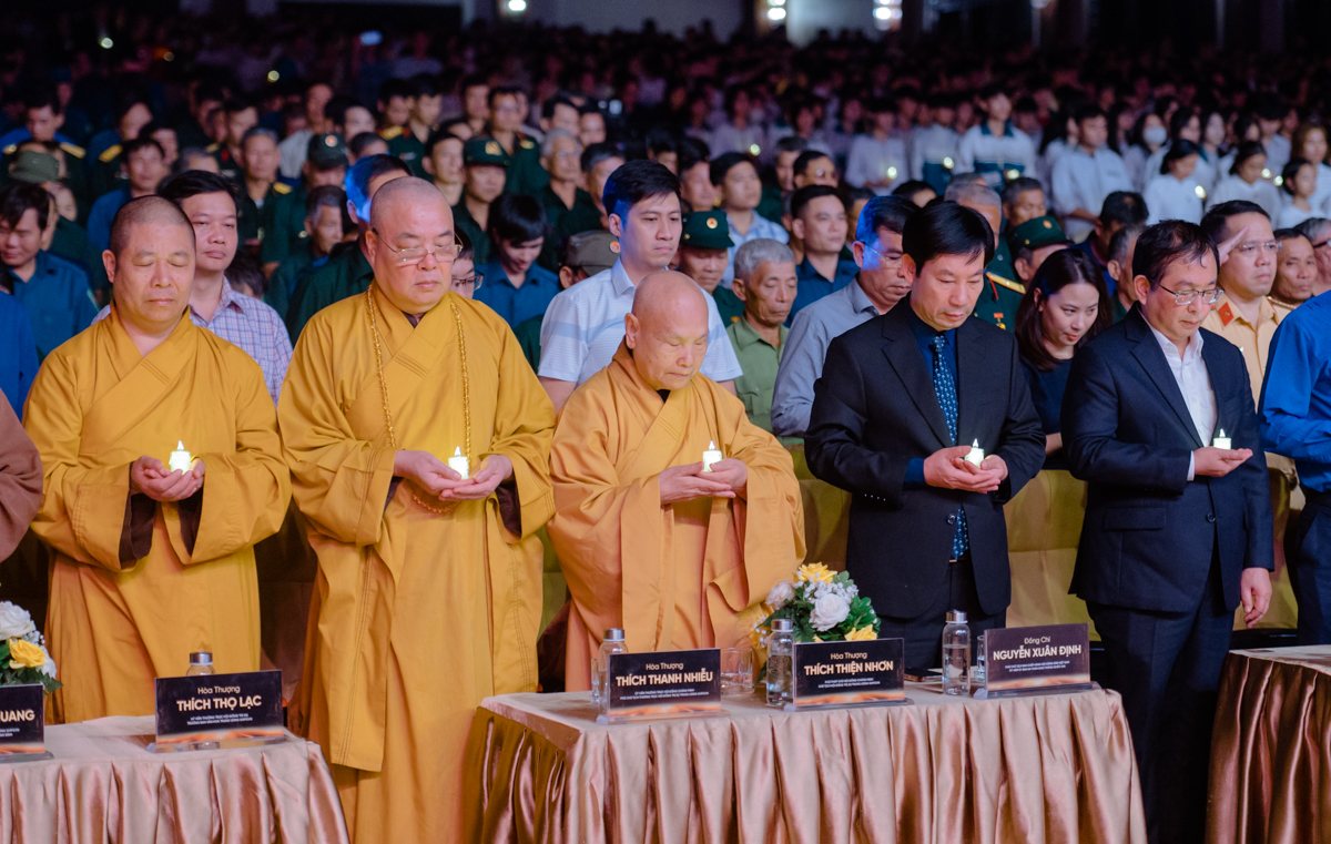 Lễ tưởng niệm các nạn nhân tử vong do tai nạn giao thông năm 2024 tại chùa Bái Đính